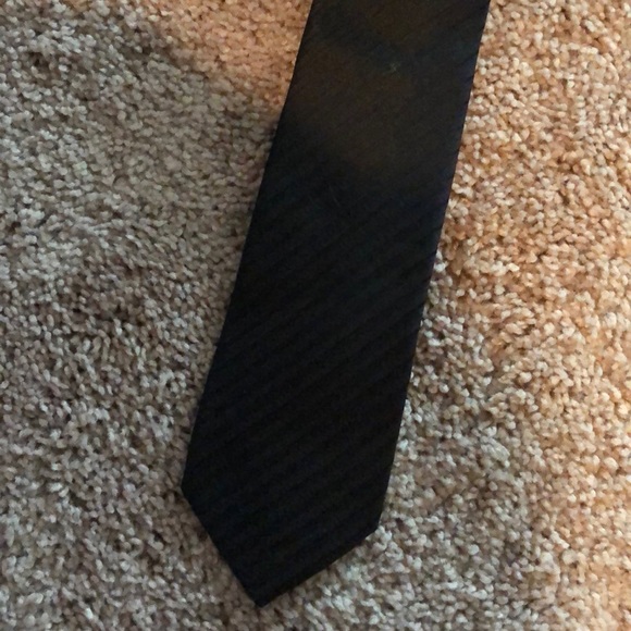 Black Gucci Tie - Picture 1 of 3